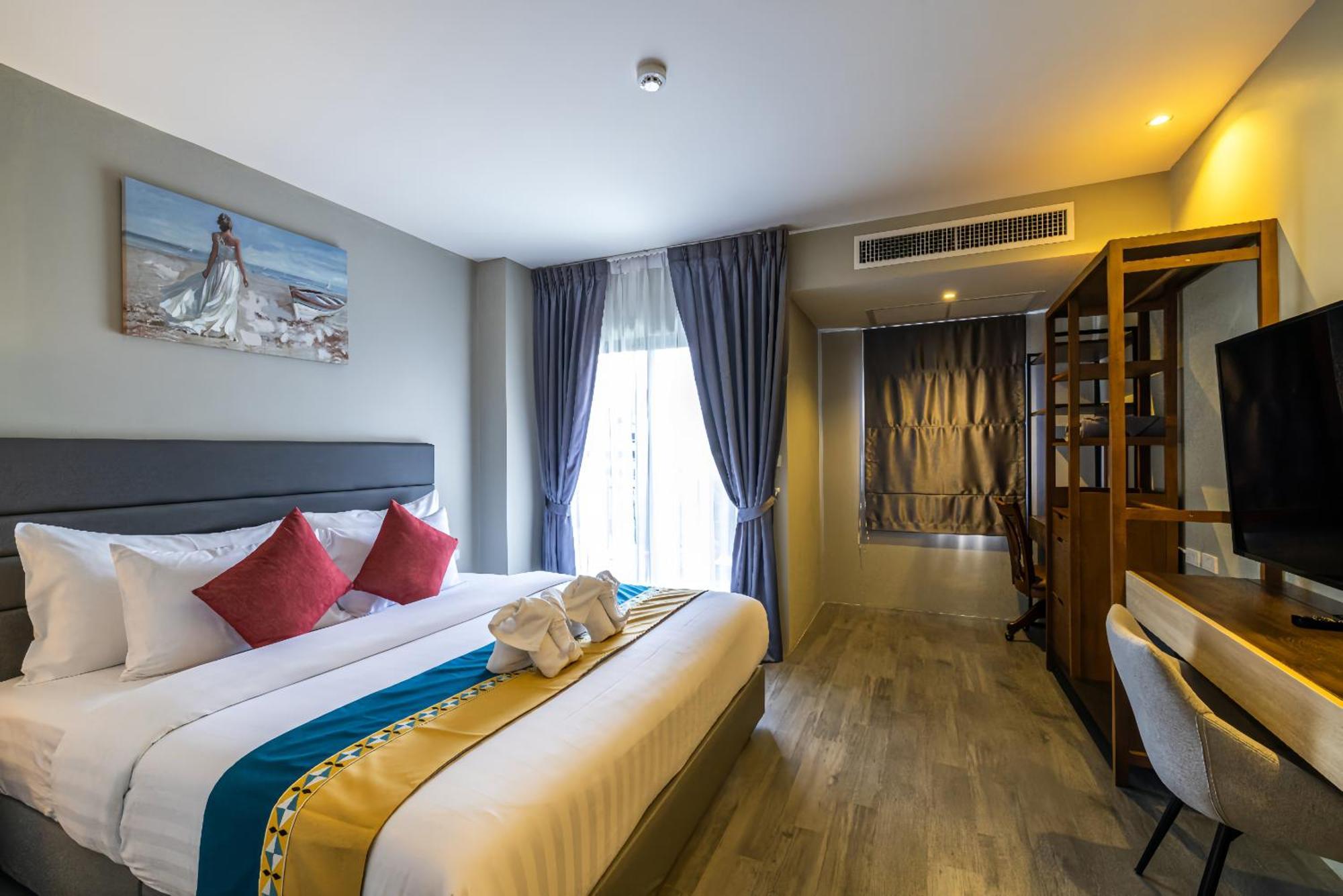 Kana Triple L Hotel Phuket普吉岛卡娜3L酒店 Patong Luaran gambar